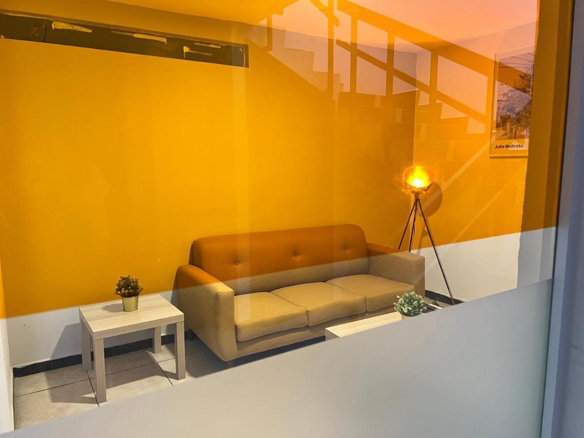 Suites Bauhaus Casa Blanca La Corregidora 外观 照片