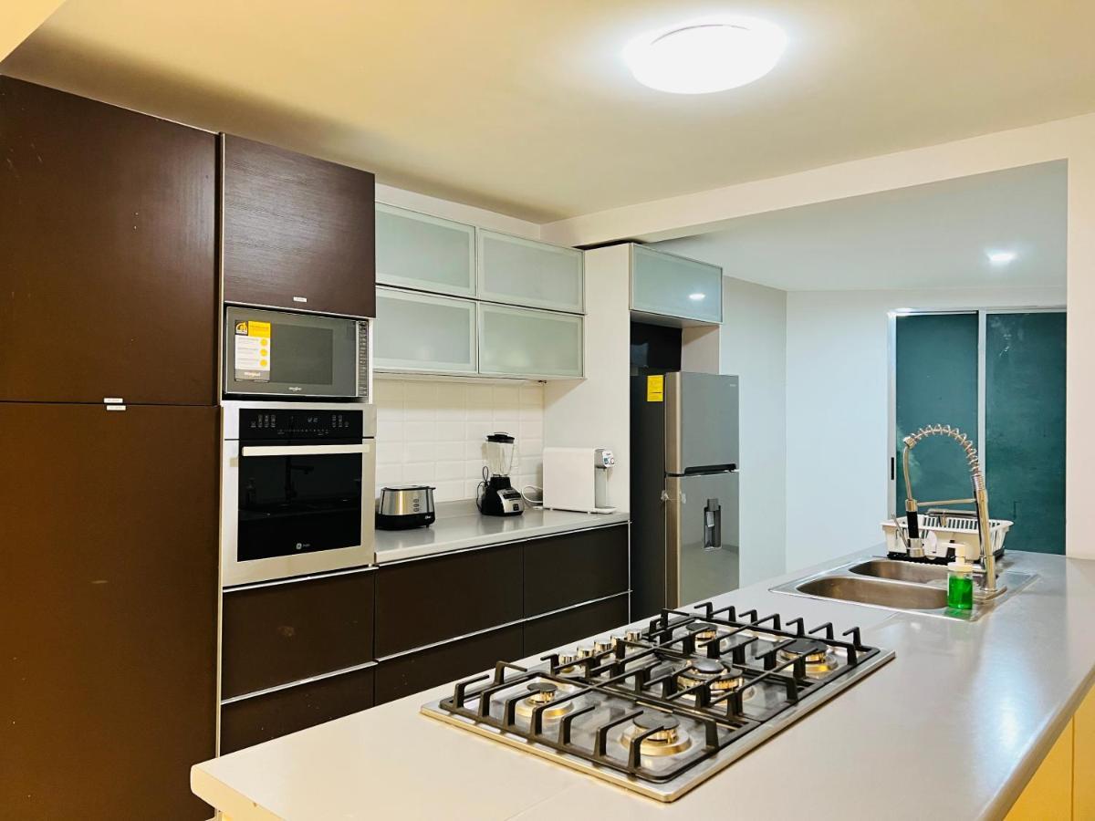 Suites Bauhaus Casa Blanca La Corregidora 外观 照片